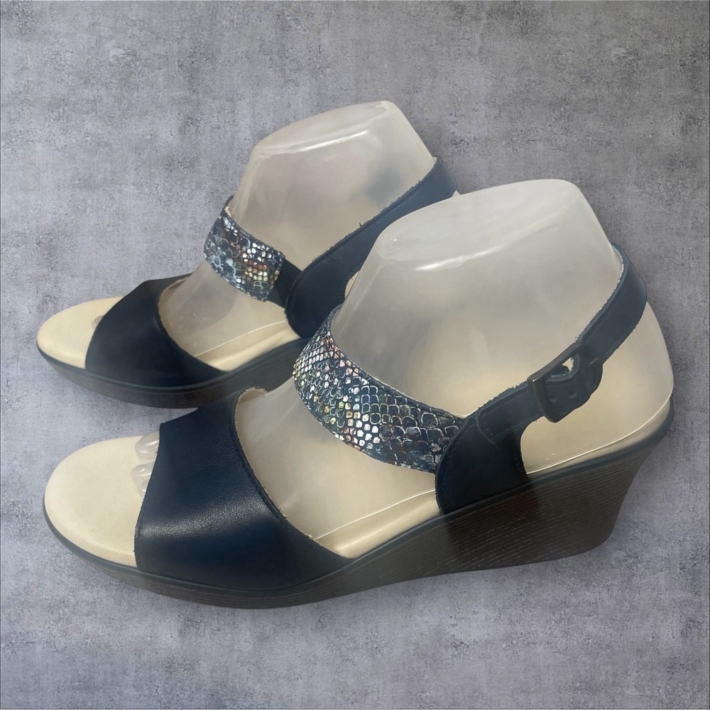 SAS Heather Quarter Strap Wedge Navy Snake Print Sandals Women  9.5 Slim Comfort - Picture 3 of 8
